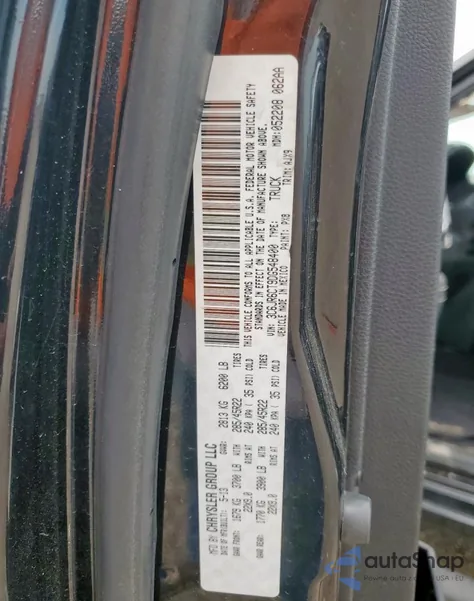 2013 Ram 1500 Sport z USA, uszkodzony, nr VIN 3C6JR6CT9DG548400